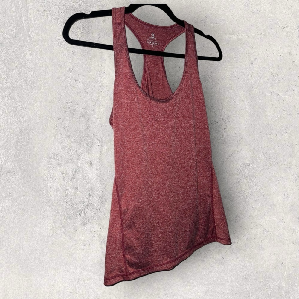 Chic Maroon Tank Top for Women - Picture 3 of 4